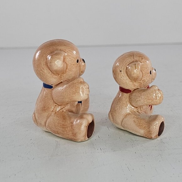 Vintage Ceramic Teddy Bear Miniature Figurine Set Red Blue Ribbon - Picture 3 of 8